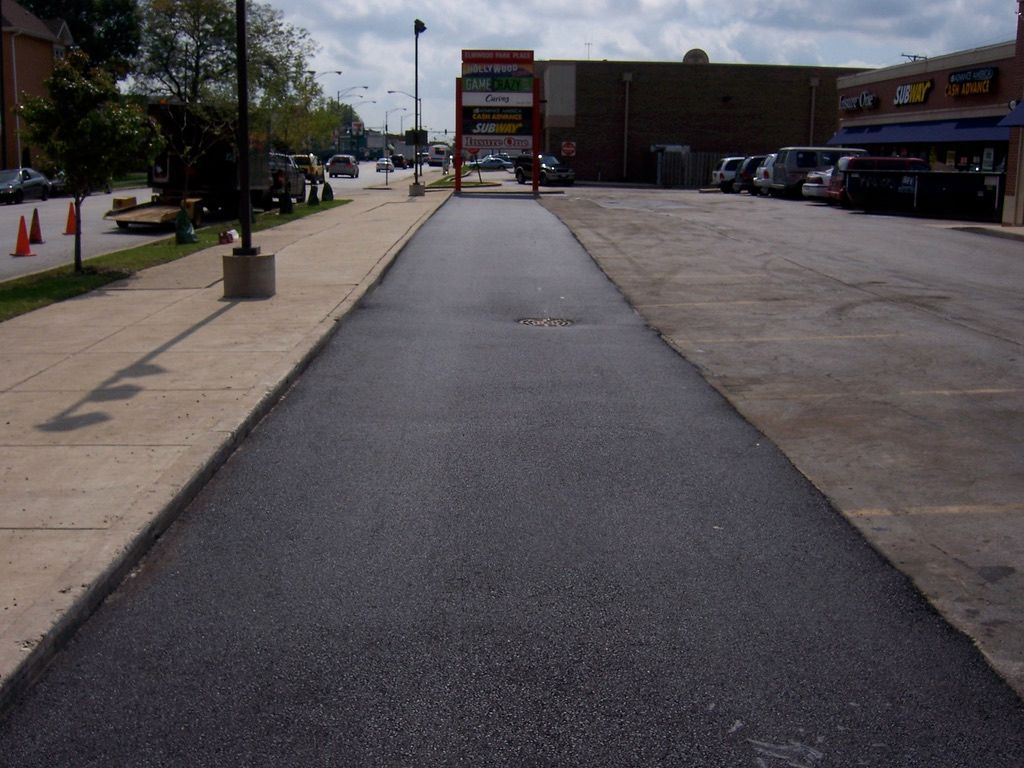 asphalt paving | Chicago | blackhawk paving