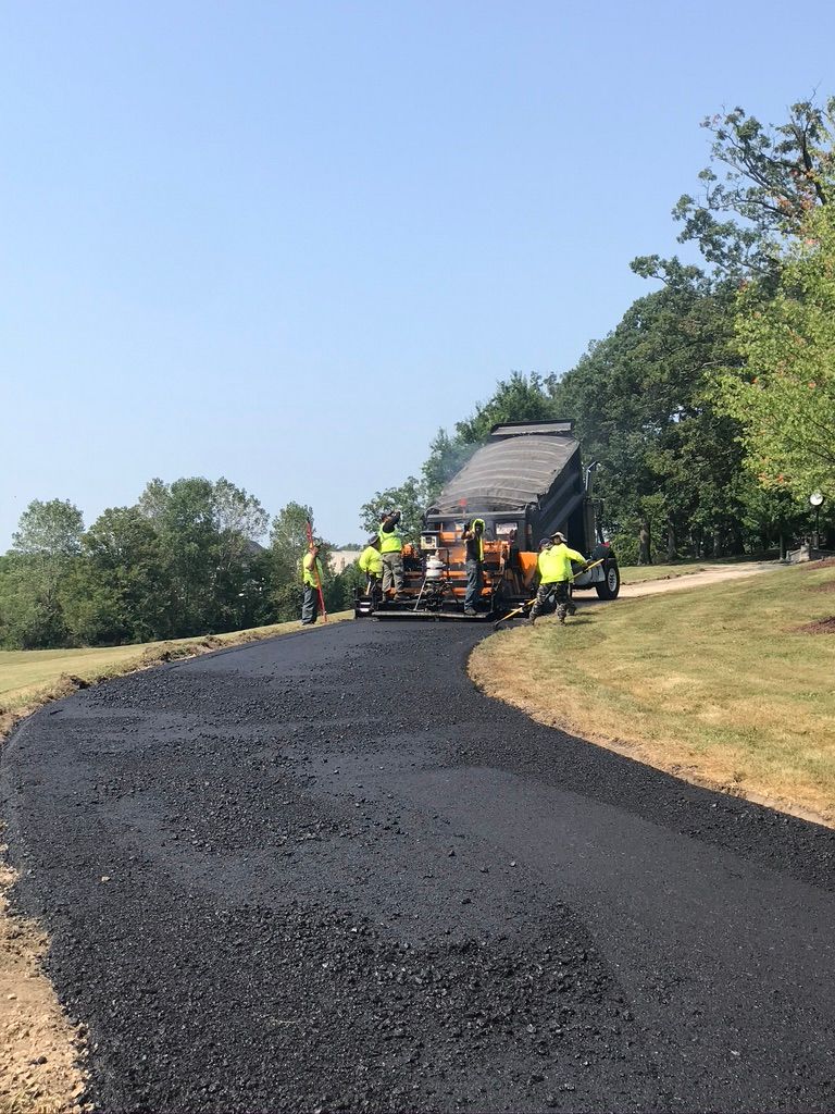 What to Look for in a "Free Asphalt Paving Estimate"