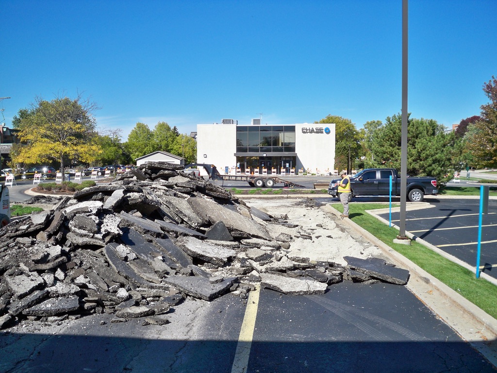 Why Experience Matters in Large-Scale Commercial Paving Projects